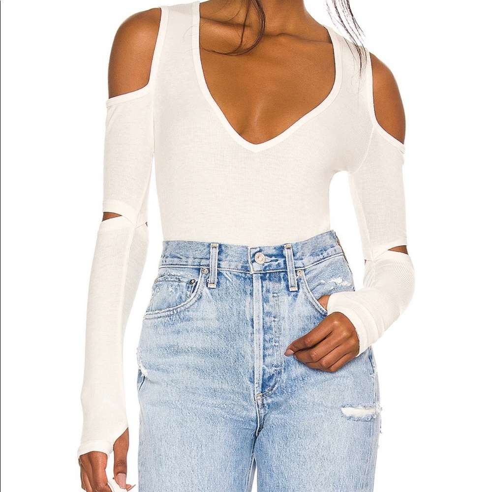 CASTIEL TOP